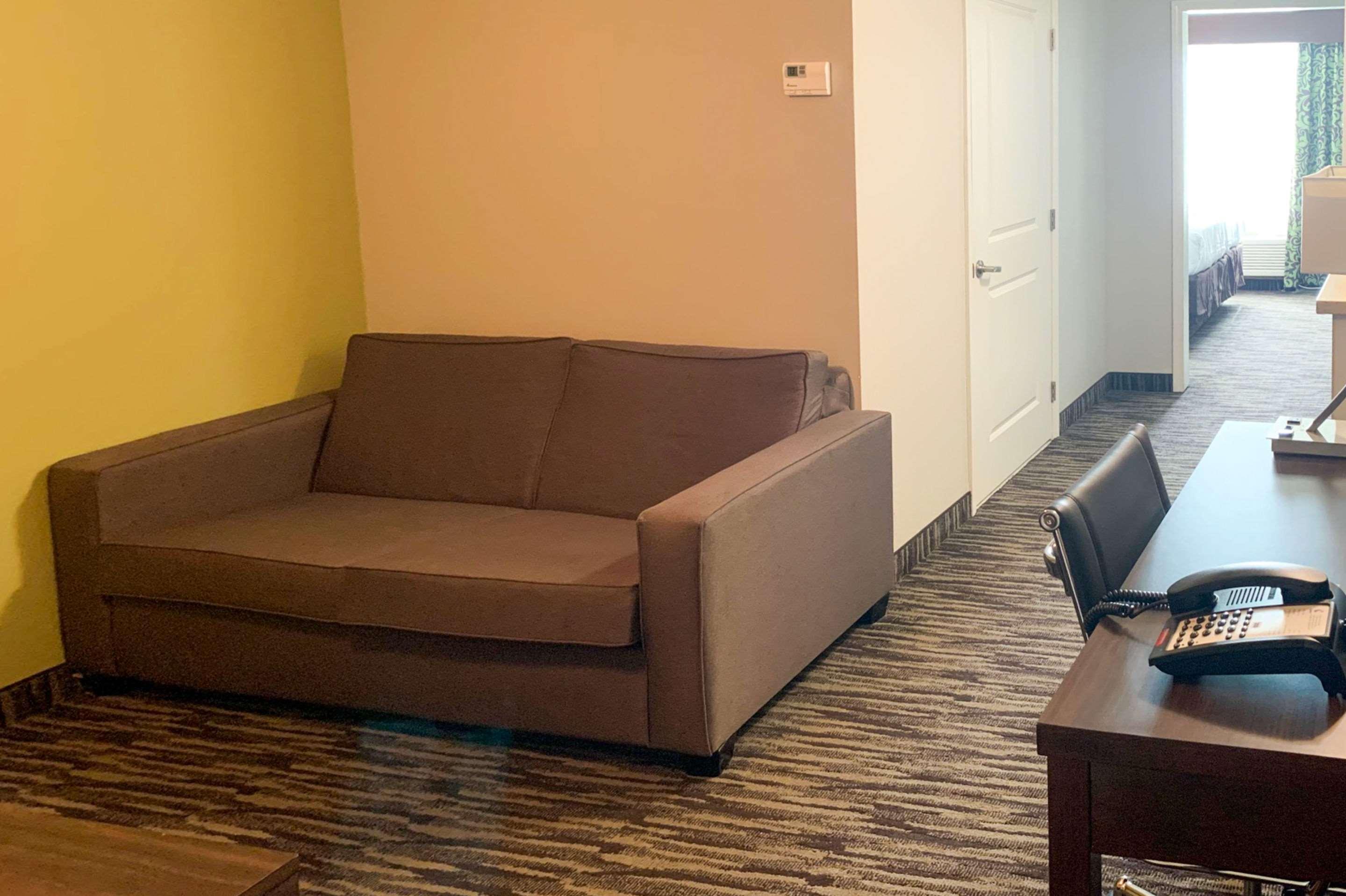Comfort & Jfk Blvd Hotel