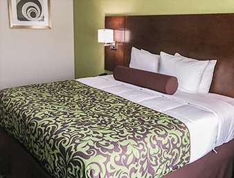 Comfort & Jfk Blvd Hotel 2*